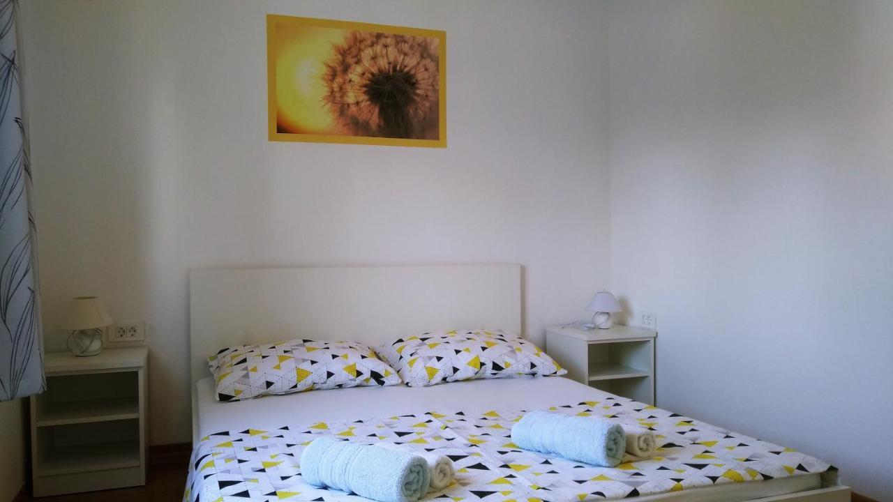 Apartmani "Lorenzo" 노바야 외부 사진