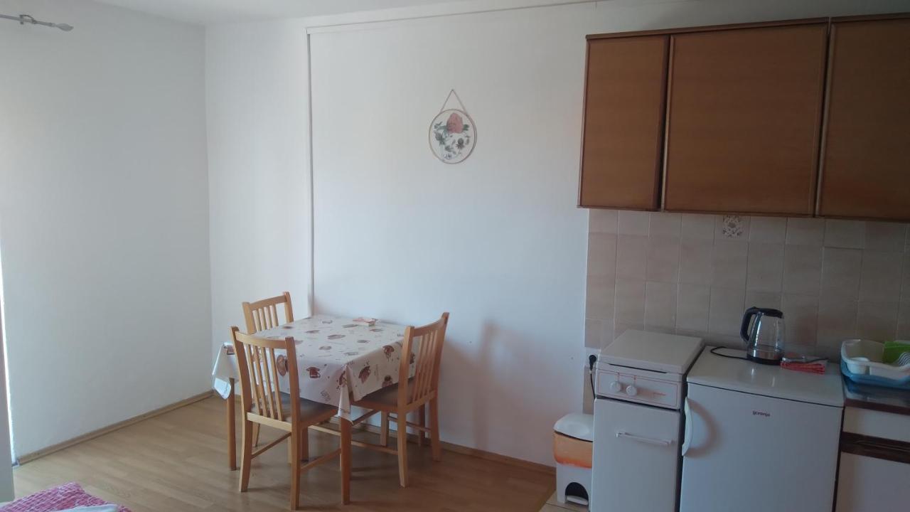 Apartmani "Lorenzo" 노바야 외부 사진