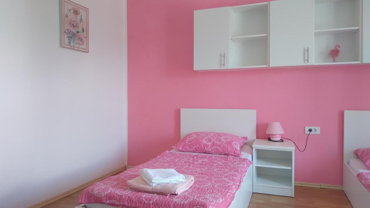 Apartmani "Lorenzo" 노바야 외부 사진
