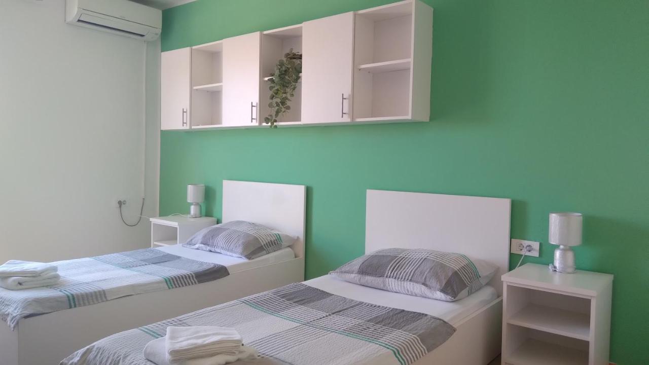 Apartmani "Lorenzo" 노바야 외부 사진