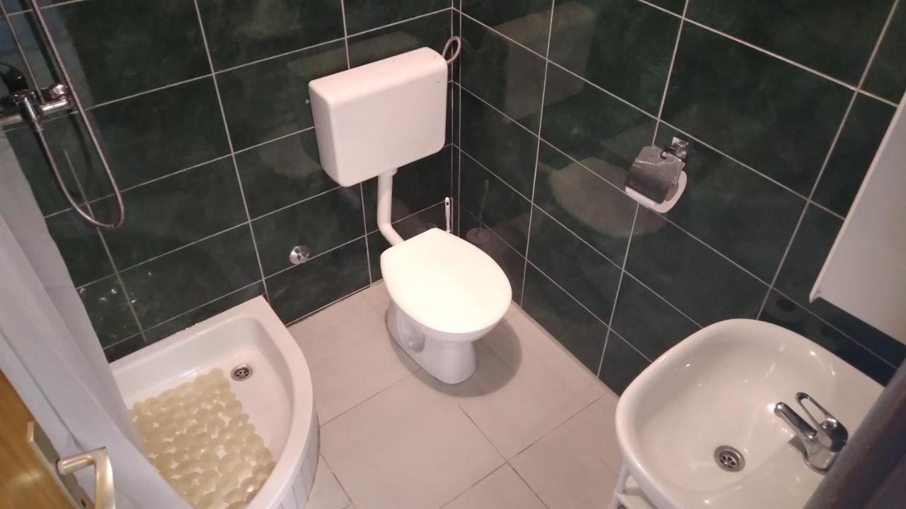 Apartmani "Lorenzo" 노바야 외부 사진