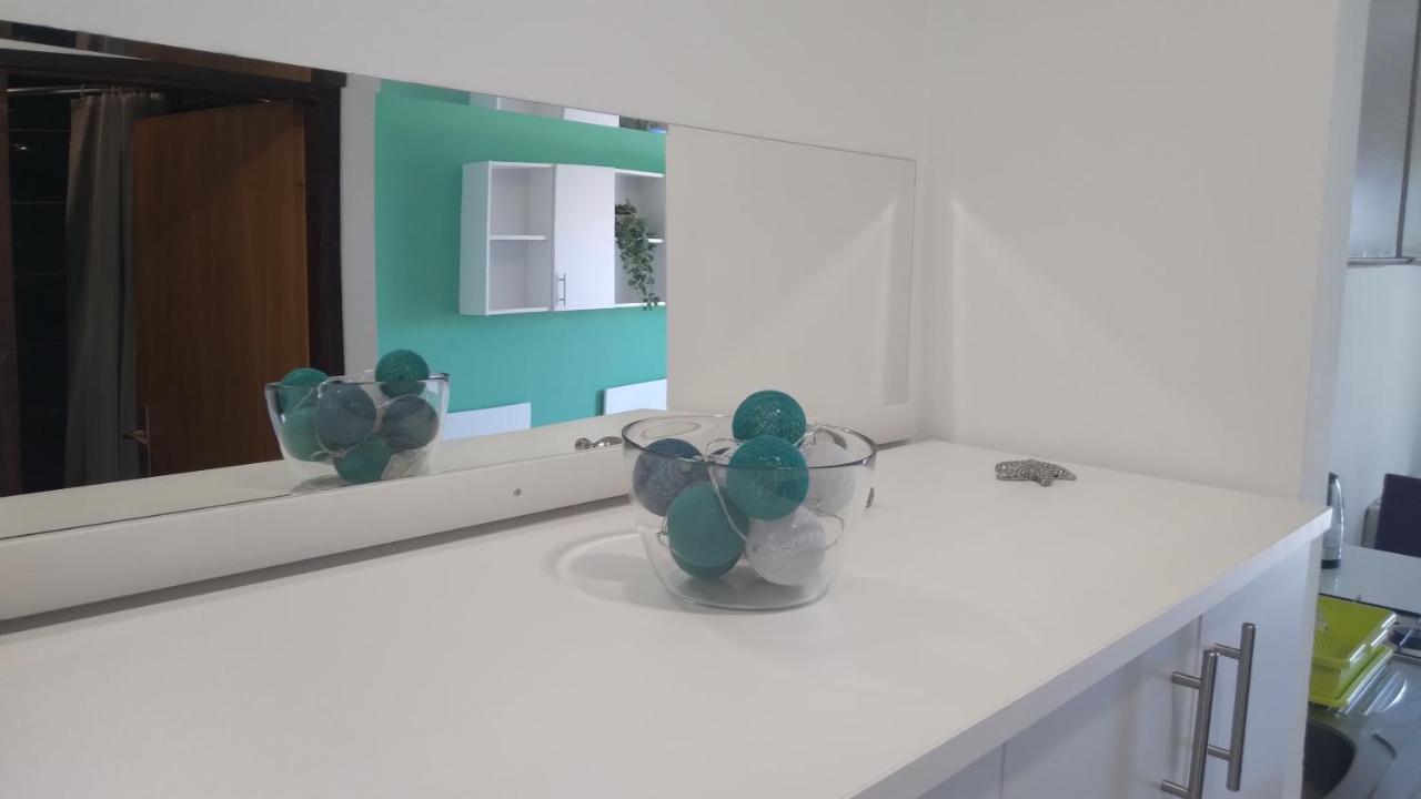 Apartmani "Lorenzo" 노바야 외부 사진