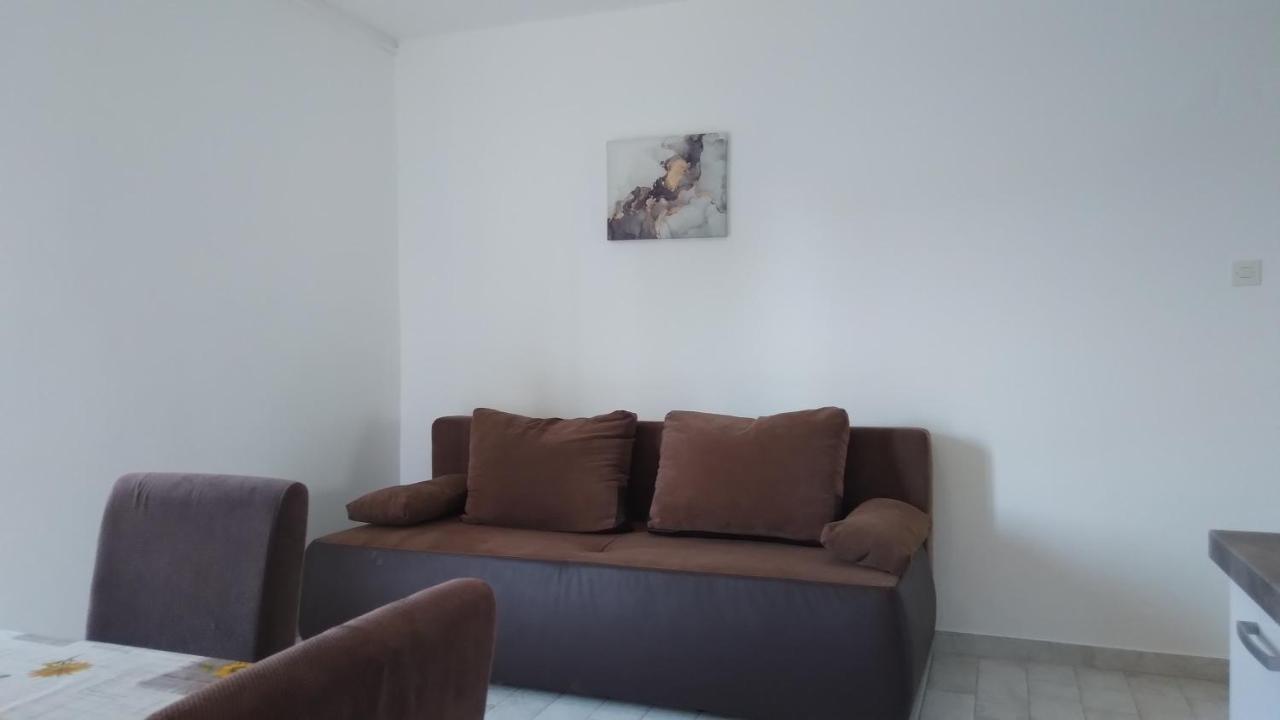Apartmani "Lorenzo" 노바야 외부 사진